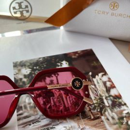 Picture of Tory Burch Sunglasses _SKUfw41269029fw